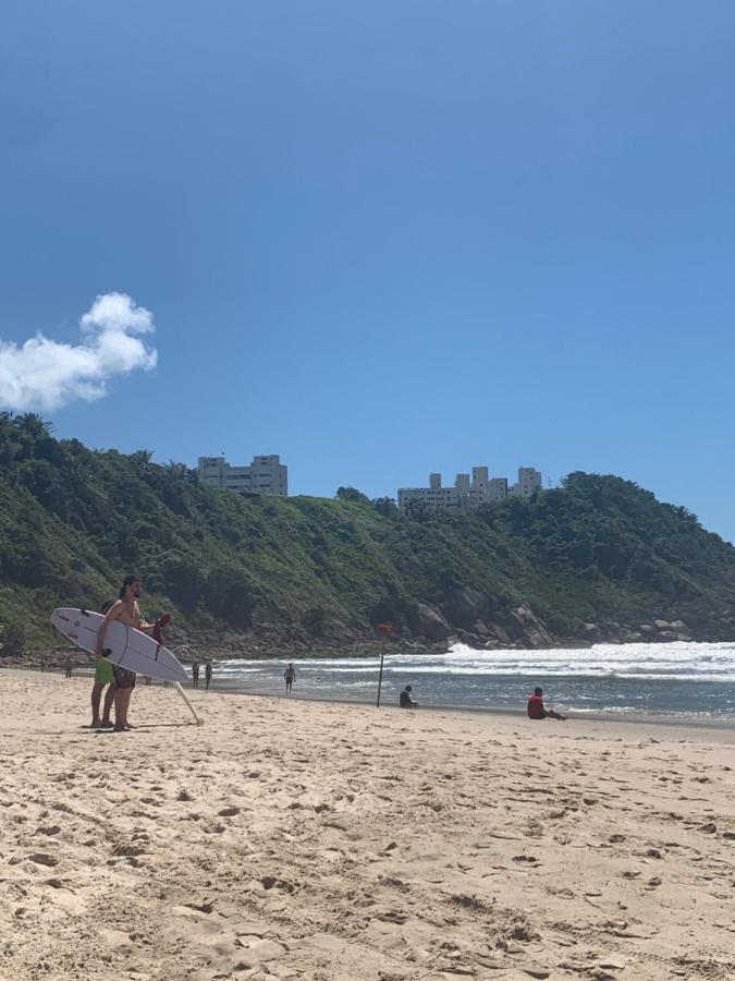 Lindo Apto Com Piscina A 150M Da Praia Do Tombo Guaruja Luaran gambar